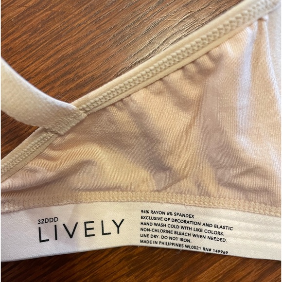 Three Lively Wire-free Soft Touch Push-up Bras - Picture 7 of 15